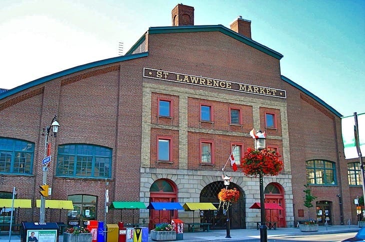 a brick building that hpuses st lawrence market