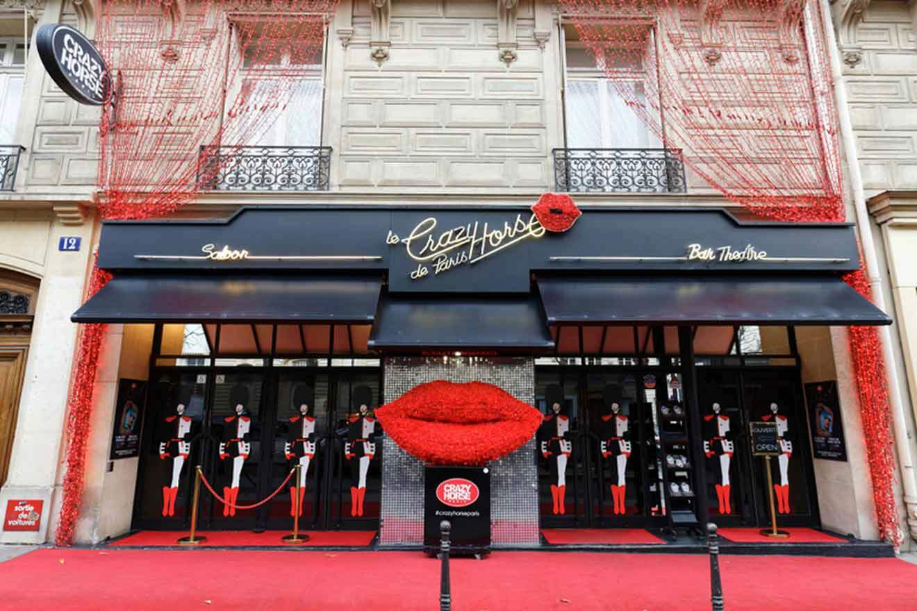 crazy horse cabaret building with a large red lip on it