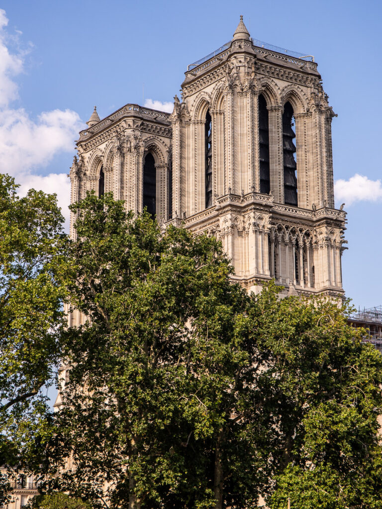 notre dame without its steeple