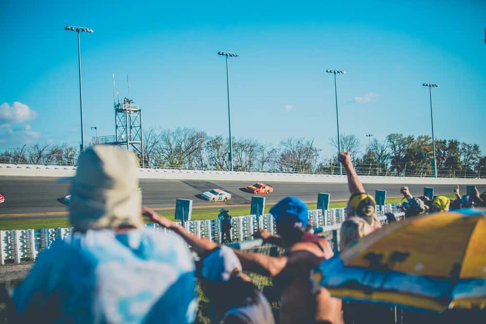 people watching nascar at Daytona International Speedway