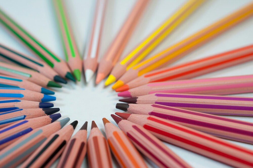 colored pencils in circle